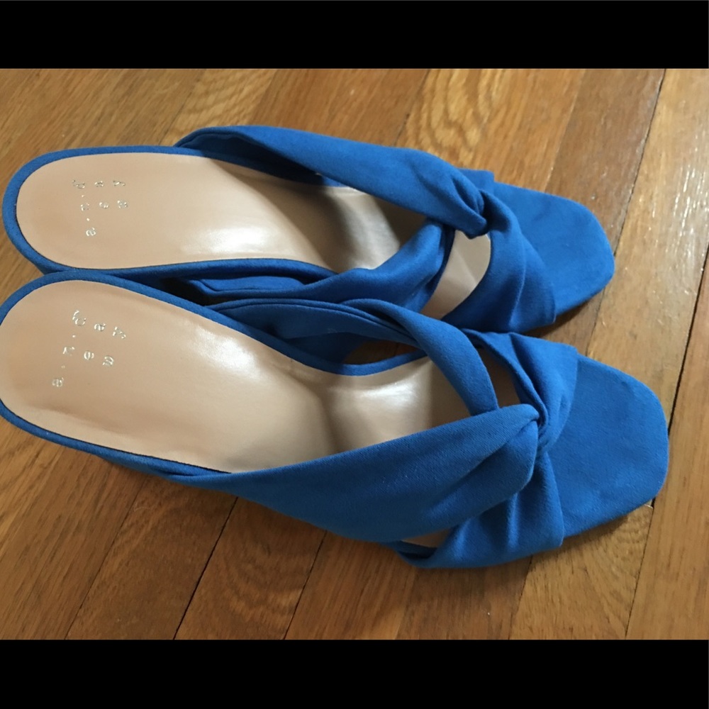 Blue Suede Sandals. Super cute!